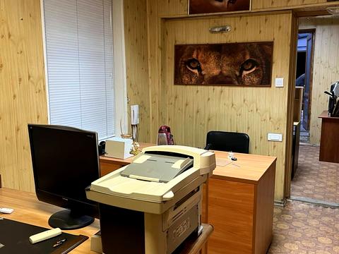 комерційна за адресою Січових Стрільців вул. (Артема), 28