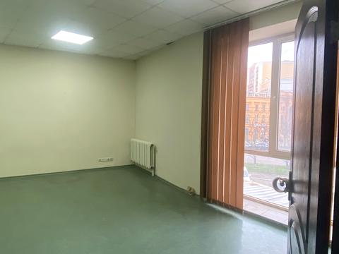 комерційна за адресою Інглезі вул. (25-ї Чапаєвської Дивізії), 6в