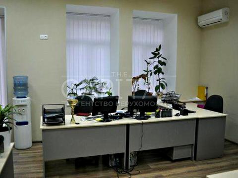 комерційна за адресою Ярославів Вал вул., 14