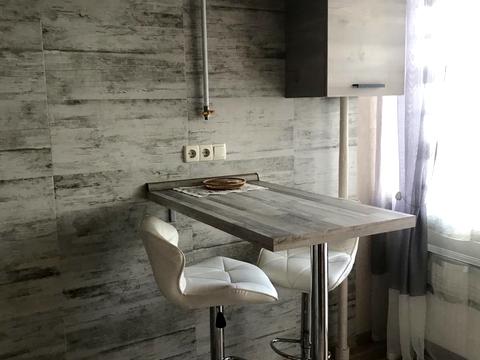 квартира за адресою Академіка Писаржевського вул., 8