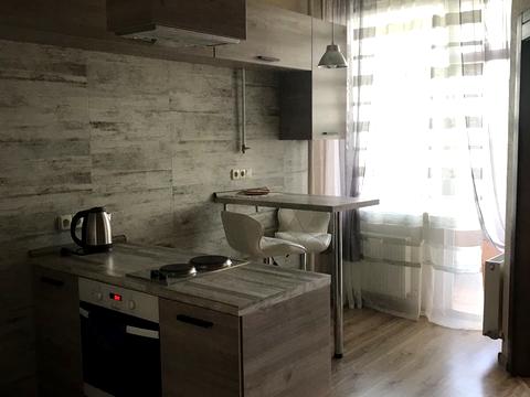 квартира за адресою Академіка Писаржевського вул., 8