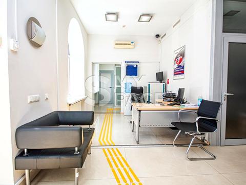 комерційна за адресою Джона Маккейна вул. (Івана Кудрі), 37