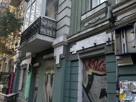 комерційна за адресою Київ, Шота Руставелі вул., 25