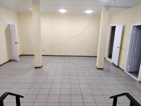 комерційна за адресою Заозерна вул., 17