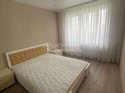 квартира за адресою Перемоги просп., 72