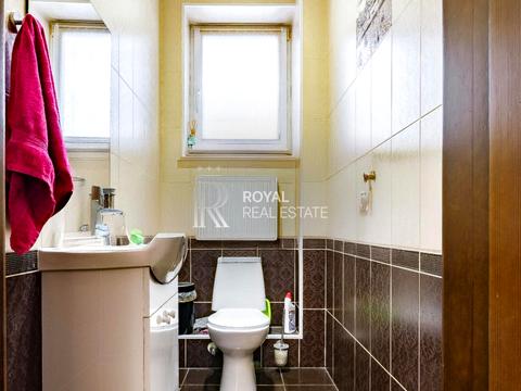 будинок за адресою Тодося Осьмачки вул. (Горького), 1