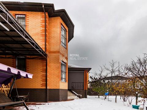 будинок за адресою Тодося Осьмачки вул. (Горького), 1