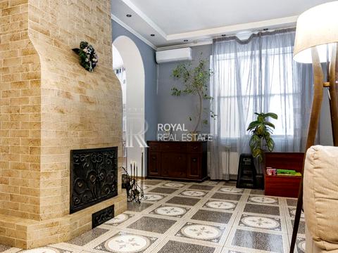 будинок за адресою Тодося Осьмачки вул. (Горького), 1