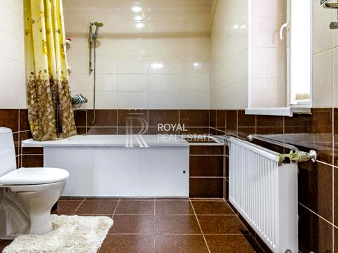 будинок за адресою Тодося Осьмачки вул. (Горького), 1