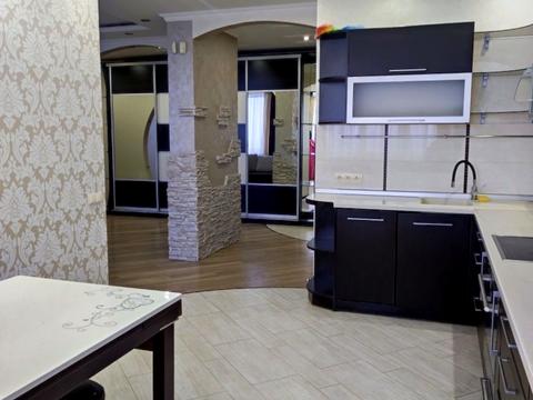 квартира за адресою Степана Рудницького вул. (Академіка Вільямса), 5