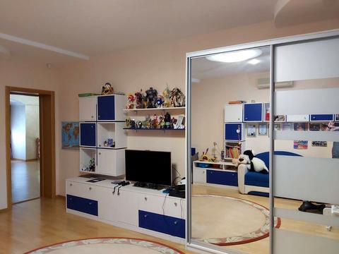 будинок за адресою смт. Обухівка, Чарівна