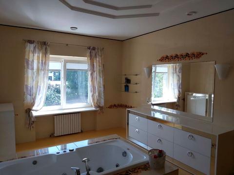 будинок за адресою смт. Обухівка, Чарівна