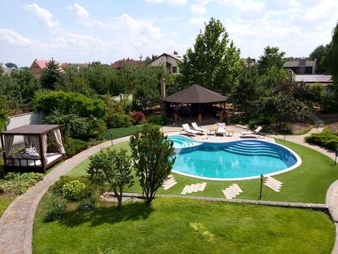 будинок за адресою смт. Обухівка, Чарівна