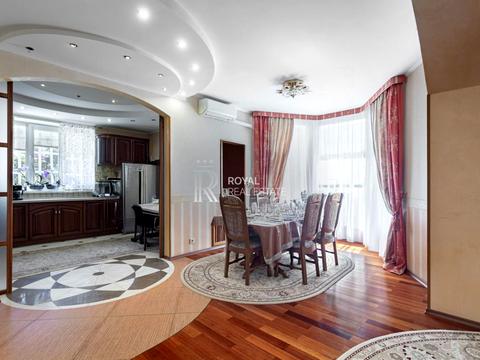 будинок за адресою Демидівська вул., 1