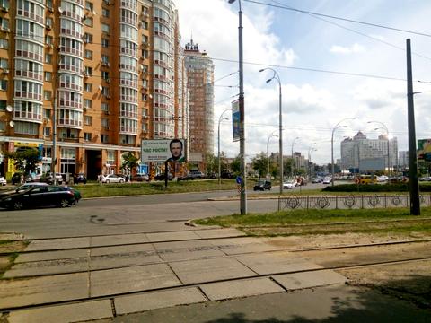 комерційна за адресою Київ, Левка Лук'яненка вул. (Маршала Тимошенка), 21к8