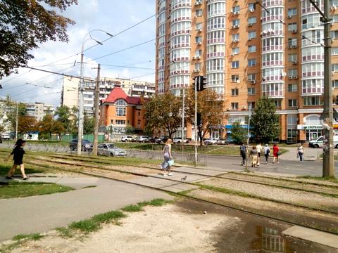 комерційна за адресою Київ, Левка Лук'яненка вул. (Маршала Тимошенка), 21к8