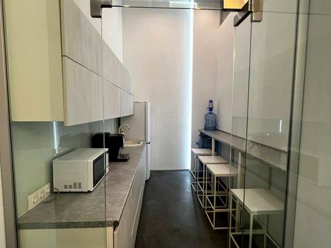 комерційна за адресою Сім'ї Стешенків вул. (Тимофія Строкача), 9а