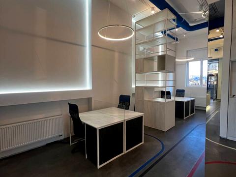 комерційна за адресою Сім'ї Стешенків вул. (Тимофія Строкача), 9а