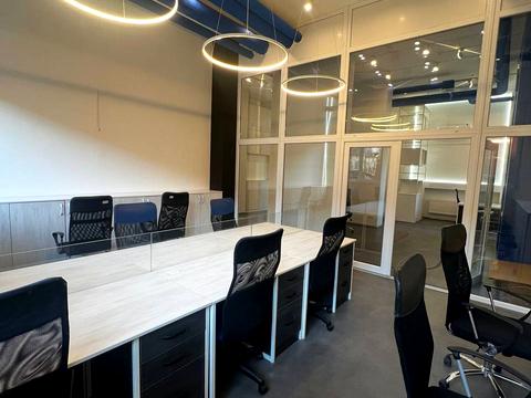 комерційна за адресою Сім'ї Стешенків вул. (Тимофія Строкача), 9а