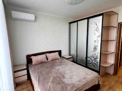 квартира по адресу Семьи Кульженков ул. (Дегтяренко Петра), 31-Б