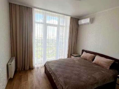 квартира по адресу Семьи Кульженков ул. (Дегтяренко Петра), 31-Б