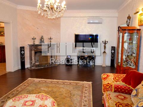 будинок за адресою Миру вул.