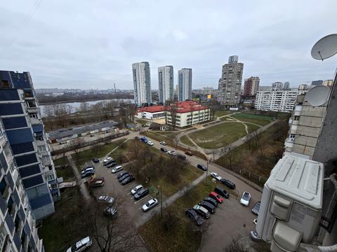 кімната за адресою Йорданська вул. (Лайоша Гавро), 11-Д