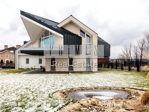 будинок за адресою Веняна