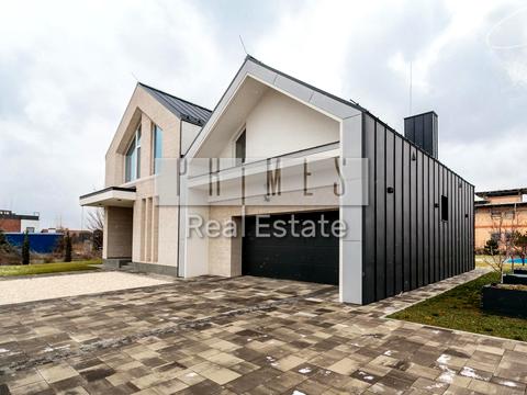 будинок за адресою Веняна