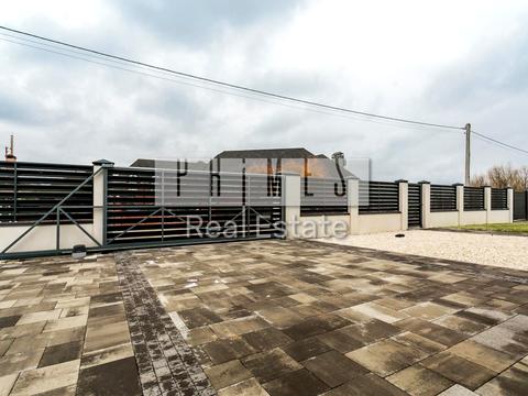 будинок за адресою Веняна