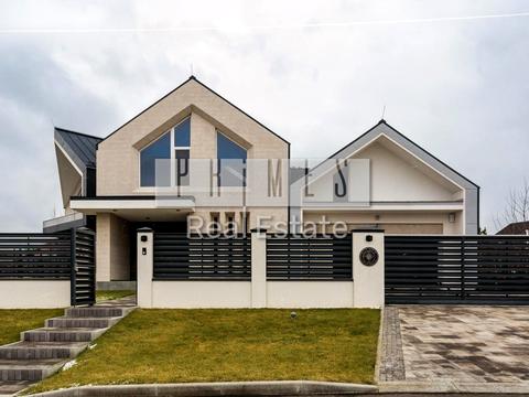 будинок за адресою Веняна