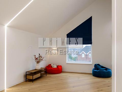 будинок за адресою Веняна