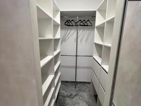 квартира за адресою Метрологічна вул., 107