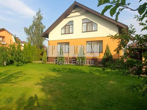 будинок за адресою Дачна