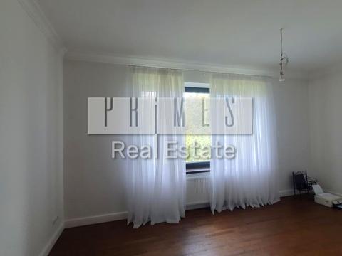 будинок за адресою Дачна