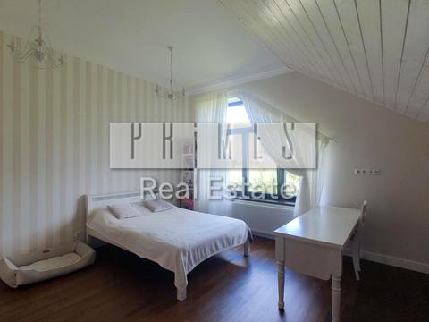 будинок за адресою Дачна