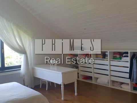 будинок за адресою Дачна