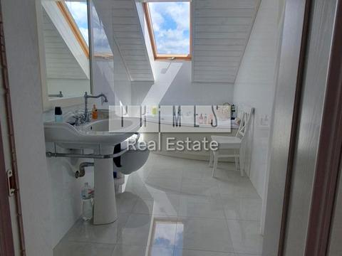 будинок за адресою Дачна