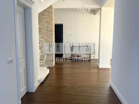 будинок за адресою Дачна