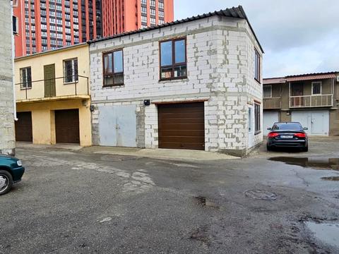 коммерческая по адресу Степана Бандеры просп. (Московський), 30