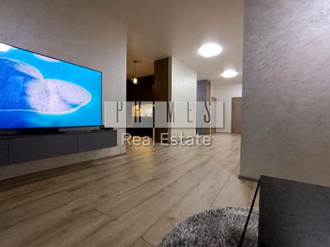 будинок за адресою Анни Ярославни вул.