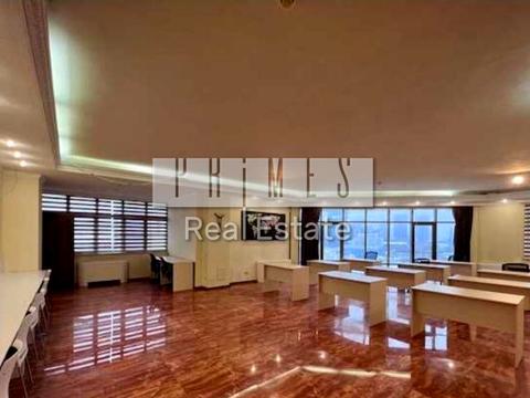 комерційна за адресою Велика Васильківська вул. (Червоноармійська), 72