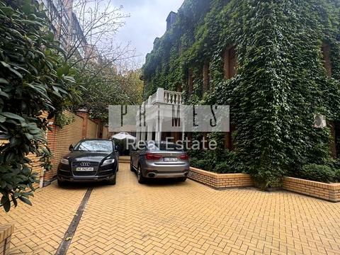 комерційна за адресою Київ, Жилянська вул., 97