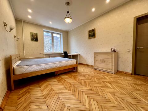 квартира по адресу Академика Филатова ул., 10а