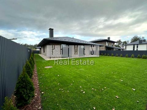 будинок за адресою Соборна вул. ()