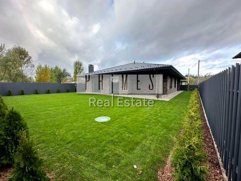 будинок за адресою Соборна вул. ()