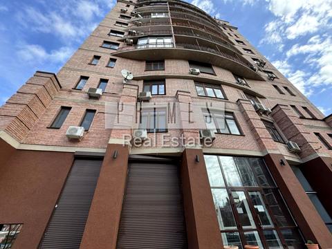 комерційна за адресою Олександра Кониського вул., 28А-30А