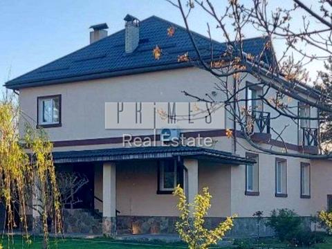 будинок за адресою Богдана Хмельницького вул.