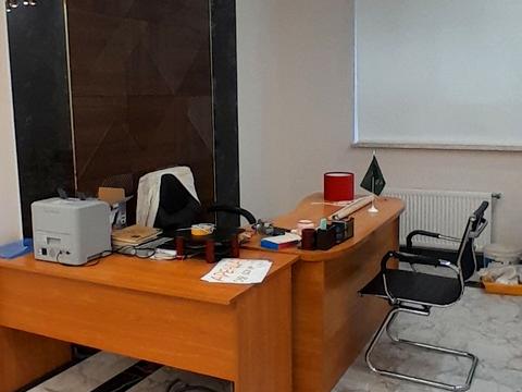 комерційна за адресою Перлинна вул., 9