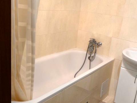 квартира за адресою Гната Хоткевича вул. (Червоногвардійська), 8